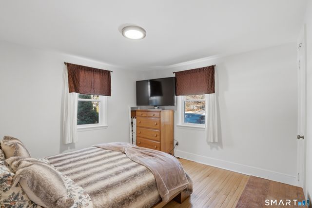 58 Sleepy Hollow Lane, Stamford, CT 06907