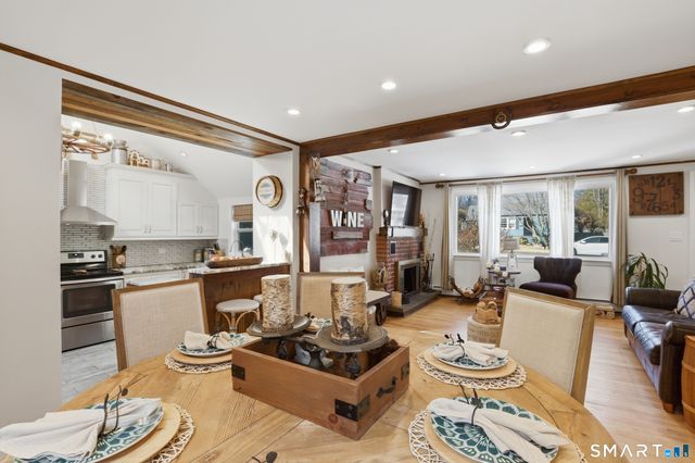 58 Sleepy Hollow Lane, Stamford, CT 06907