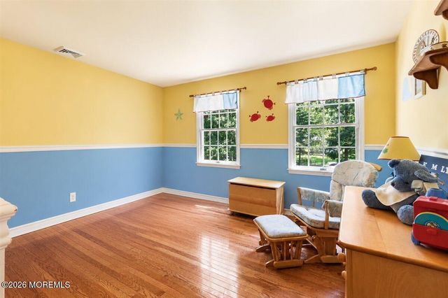 8 Grover Court, Jackson, NJ 08527