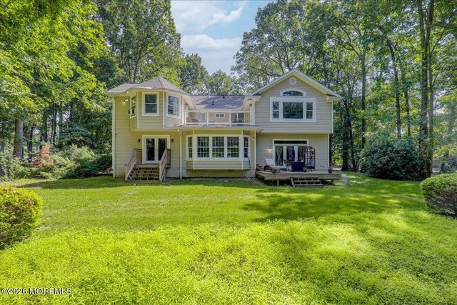 8 Grover Court, Jackson, NJ 08527