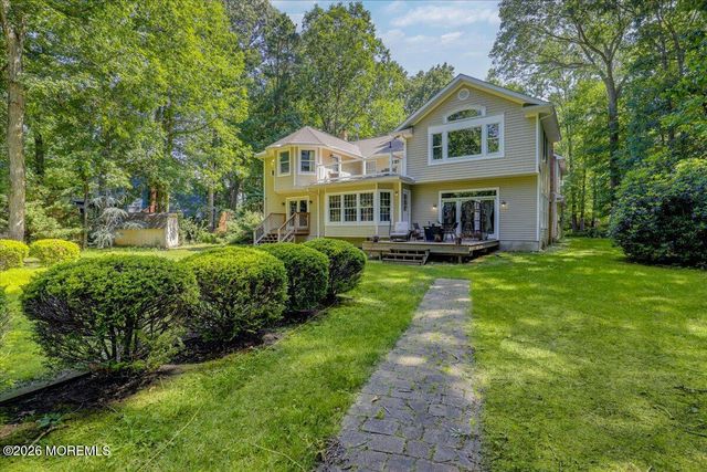 8 Grover Court, Jackson, NJ 08527