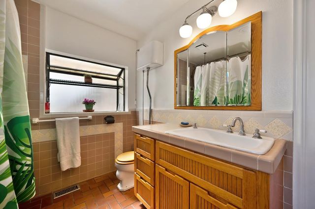 11793 Riverside Ave, Courtland, CA 95615