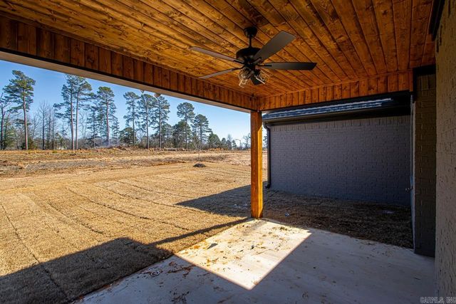 6178 Majestic Waters, Benton, AR 72019