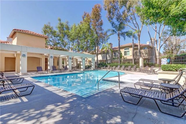 103 Camino Del Oro, Rancho Santa Margarita, CA 92688
