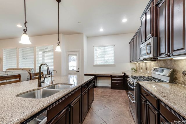 12215 Chambers Cove, San Antonio, TX 78253