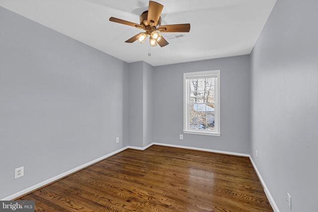 8661 CHASE GLEN CIR, Fairfax Station, VA 22039