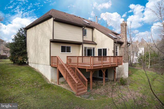 8661 CHASE GLEN CIR, Fairfax Station, VA 22039