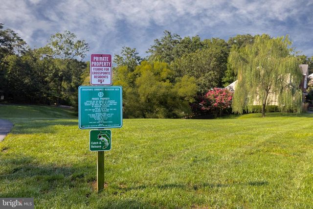 8661 CHASE GLEN CIR, Fairfax Station, VA 22039