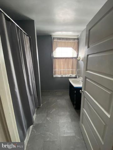 69 OWEN AVE, Lansdowne, PA 19050