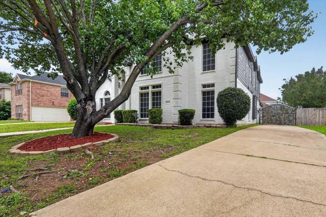 1513 Brighton Drive, Mansfield, TX 76063