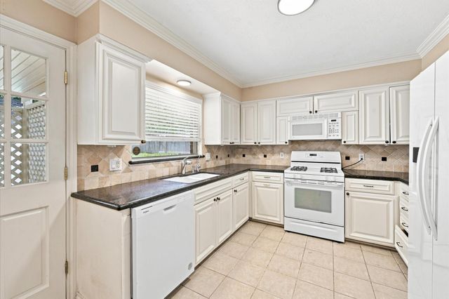 3731 Latma Drive, Houston, TX 77025