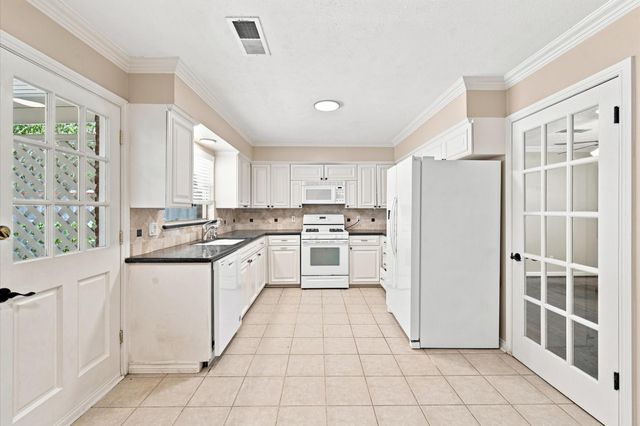 3731 Latma Drive, Houston, TX 77025