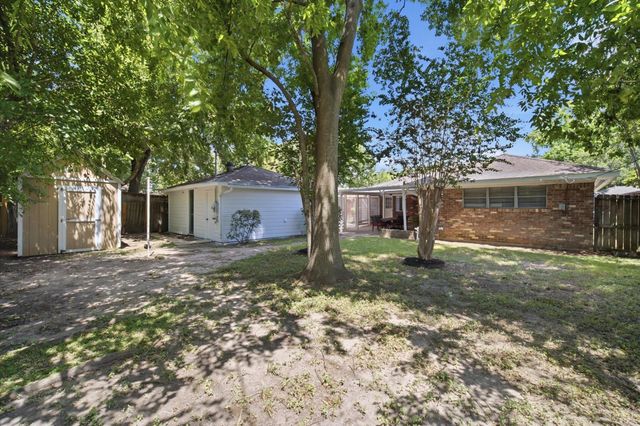 3731 Latma Drive, Houston, TX 77025