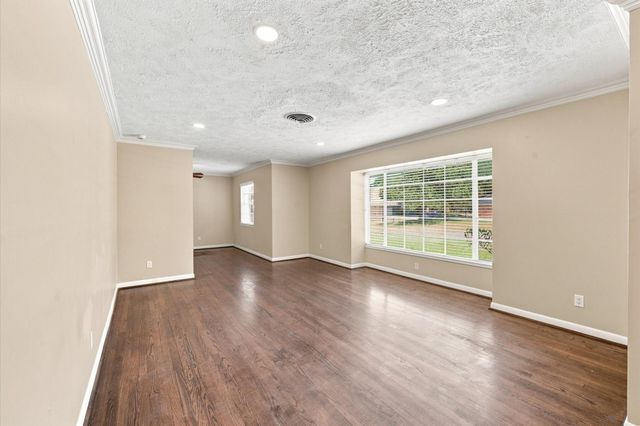3731 Latma Drive, Houston, TX 77025