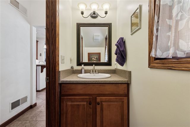 1661 Piper Rd, Ligonier Twp, PA 15658