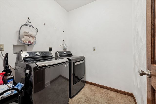 1661 Piper Rd, Ligonier Twp, PA 15658