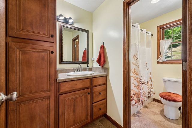 1661 Piper Rd, Ligonier Twp, PA 15658