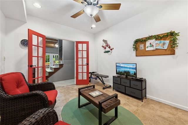 1661 Piper Rd, Ligonier Twp, PA 15658