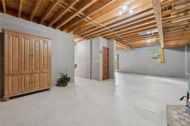 1661 Piper Rd, Ligonier Twp, PA 15658