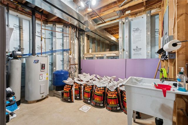 1661 Piper Rd, Ligonier Twp, PA 15658