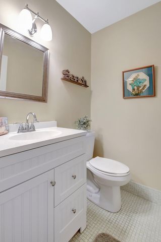 5505 N Ocean Blvd 8-202, Ocean Ridge, FL 33435