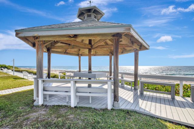 5505 N Ocean Blvd 8-202, Ocean Ridge, FL 33435
