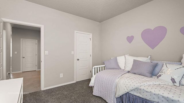 1514 Gleneagles Street NE, Rio Rancho, NM 87144