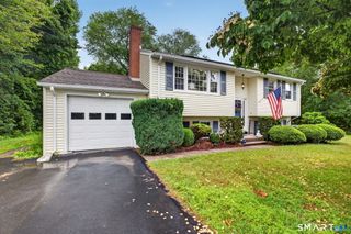 40 Cedar Road, Clinton, CT 06413
