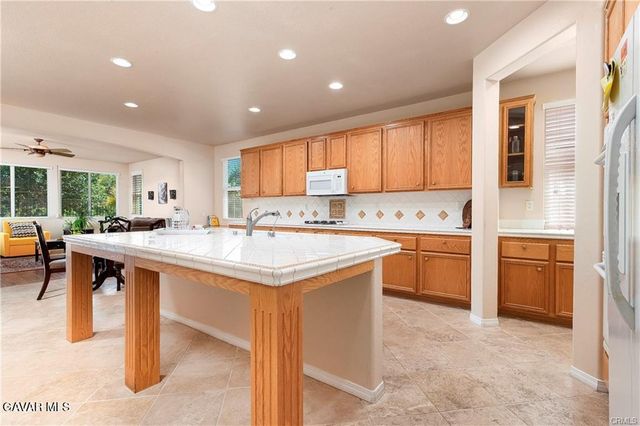 3036 Tournament Drive, Palmdale, CA 93551