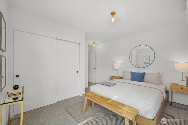 2454 NW 60th Street, Seattle, WA 98107