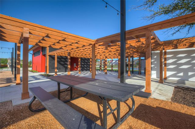 480 CAROLINA BUCKTH0RN DR, Kyle, TX 78640