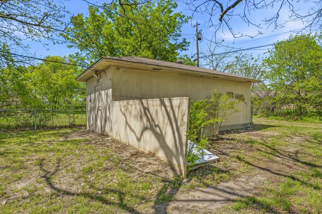 1425 W Lingleville Road, Stephenville, TX 76401