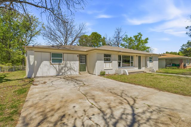 1425 W Lingleville Road, Stephenville, TX 76401