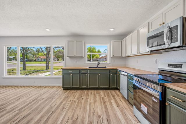 1425 W Lingleville Road, Stephenville, TX 76401