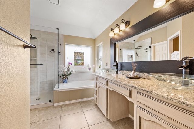 1138 Holly Drive, Carrollton, TX 75010