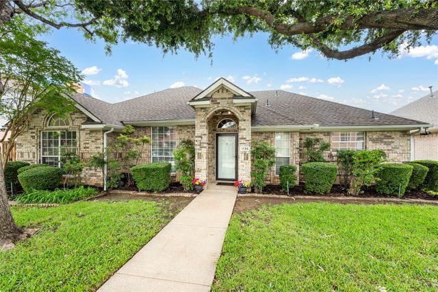 1138 Holly Drive, Carrollton, TX 75010