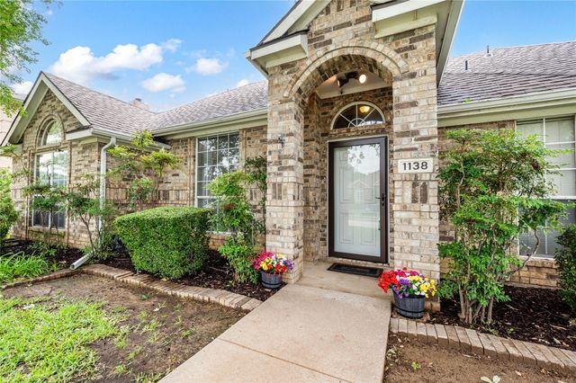1138 Holly Drive, Carrollton, TX 75010