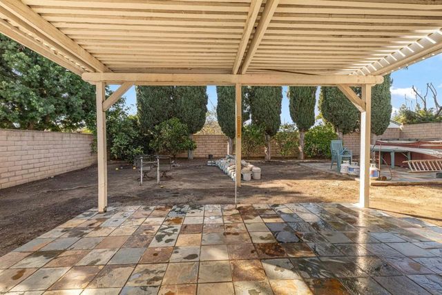 7552 Paramount Ct, Rancho Cucamonga, CA 91730