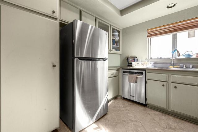 7552 Paramount Ct, Rancho Cucamonga, CA 91730