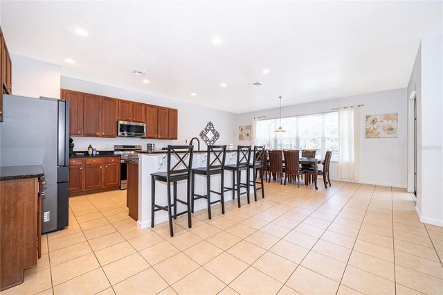 406 ORANGE COSMOS BOULEVARD, Davenport, FL 33837