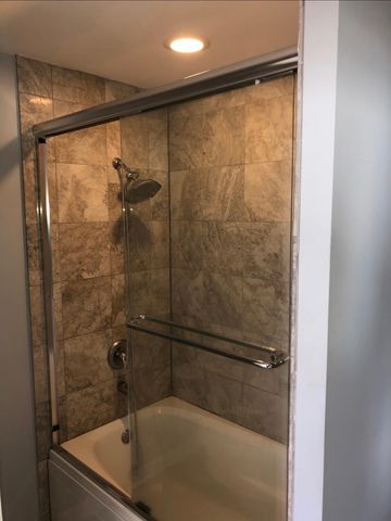 4537 S Drexel Boulevard 203, Chicago, IL 60653