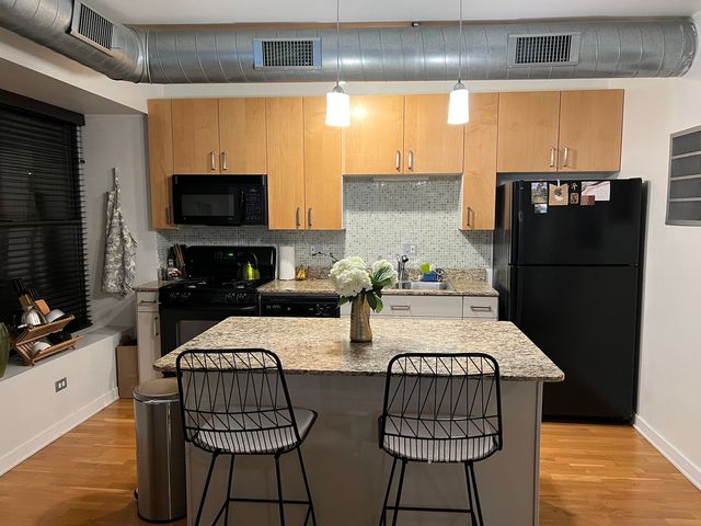 4537 S Drexel Boulevard 203, Chicago, IL 60653