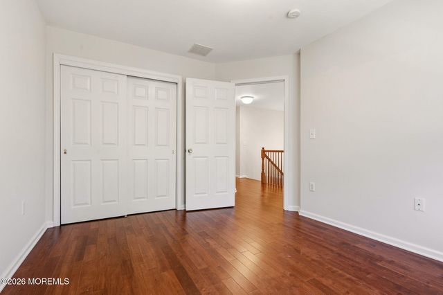 4 Ironwood Court, Middletown, NJ 07748