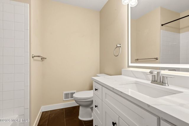4 Ironwood Court, Middletown, NJ 07748