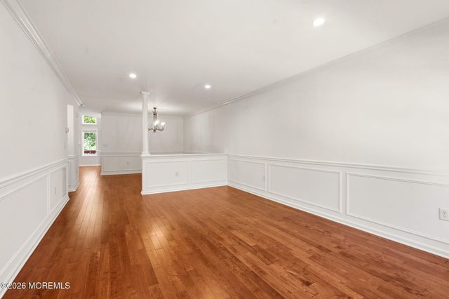 4 Ironwood Court, Middletown, NJ 07748