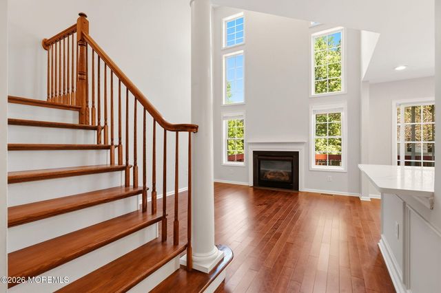 4 Ironwood Court, Middletown, NJ 07748
