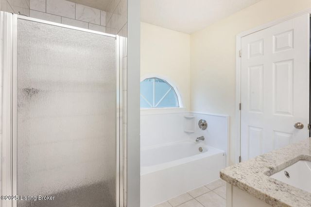 403 Clear Valley Ct, Elizabethtown, KY 42701