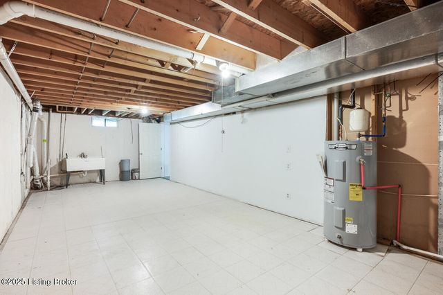 403 Clear Valley Ct, Elizabethtown, KY 42701