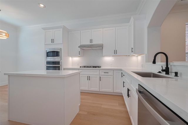 1514 Olive Park, Houston, TX 77077