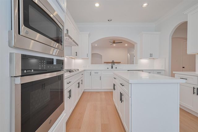 1514 Olive Park, Houston, TX 77077